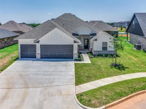 11716 SW 47th Pl, Mustang, OK 73064