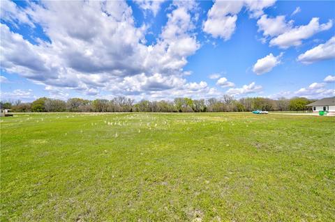 Garretts Lake Road, Shawnee, OK 74804