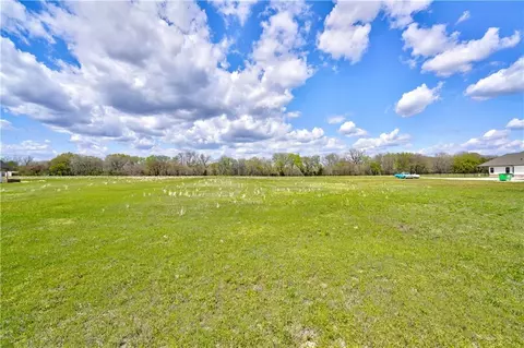 garretts lake road, Shawnee, OK 74804