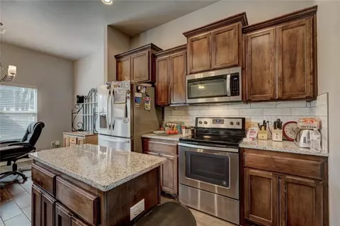 5799 Cedar Tree Cir, Guthrie, OK 73044 photo 16