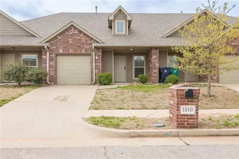 1010 SW 92nd St, Oklahoma City, OK 73139