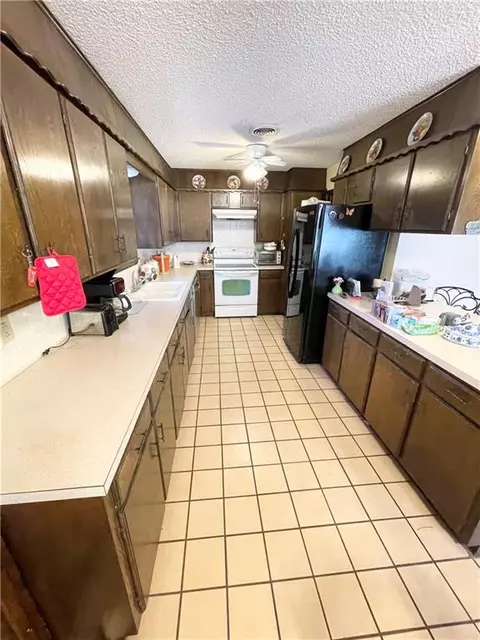 2501 N Robin St, Altus, OK 73521 photo 8