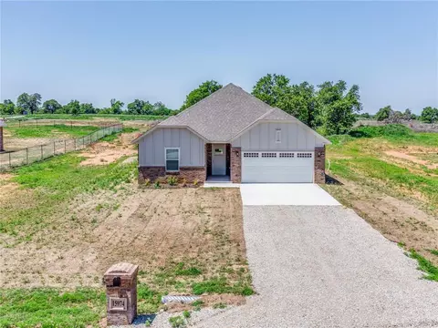 15974 Trail Head Rd, Mcloud, OK 74851