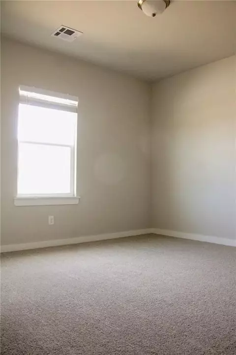 15948 Lasso Cir, Mcloud, OK 74851 photo 10