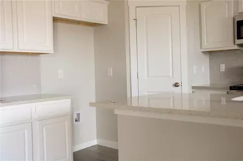 15948 Lasso Cir, Mcloud, OK 74851 photo 6