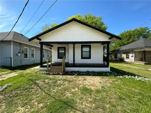 303 SE Carter St, Ardmore, OK 73401