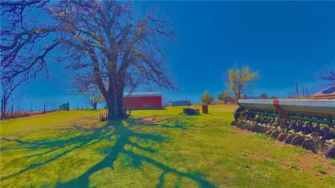 2075 Brookside St, Guthrie, OK 73044 photo 23