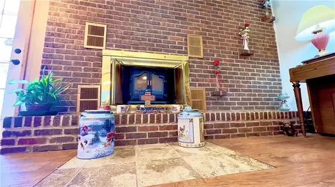 2075 Brookside St, Guthrie, OK 73044 photo 7