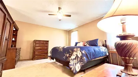 2075 Brookside St, Guthrie, OK 73044 photo 12
