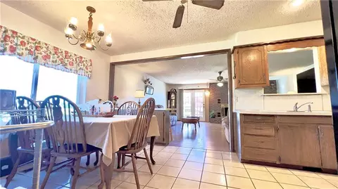 2075 Brookside St, Guthrie, OK 73044 photo 8