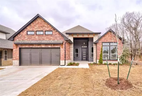 2016 Asaro Way, Edmond, OK 73034