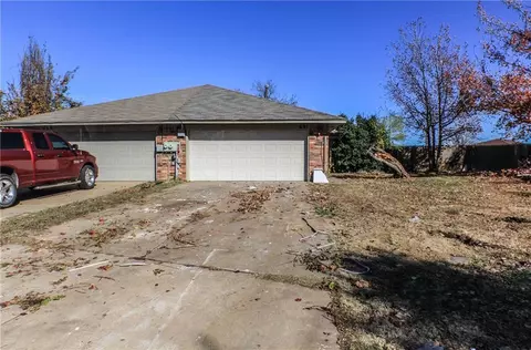 601 NW 121st Ter, Oklahoma City, OK 73114