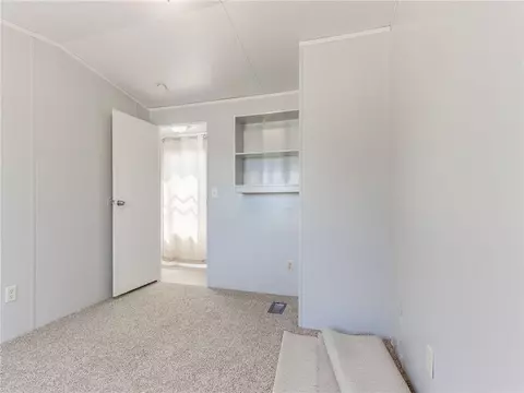 332090 E Robinhood Ln, Mcloud, OK 74851 photo 23