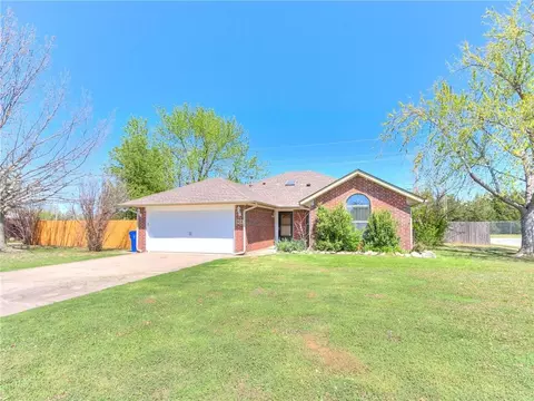 905 Merlin Cir, Norman, OK 73072