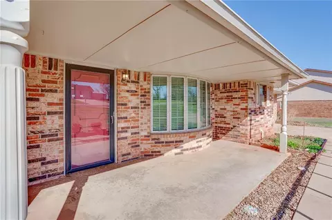 123 Oakwood Dr, Tuttle, OK 73089 photo 7