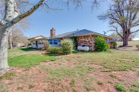 123 Oakwood Dr, Tuttle, OK 73089 photo 41