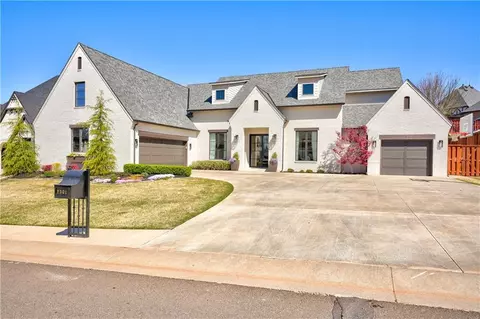 2301 Old Creek Rd, Edmond, OK 73034