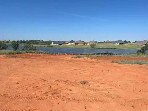 2182 Hux Dr, Blanchard, OK 73010
