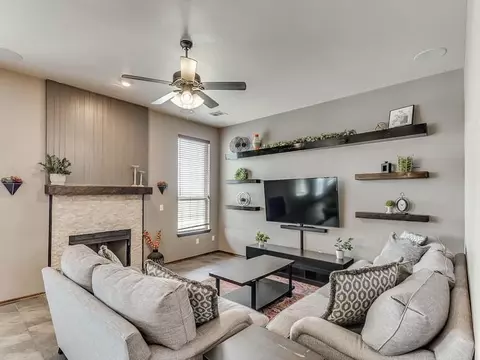 1206 Ella Dr, Tuttle, OK 73089 photo 5