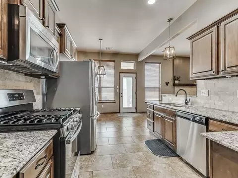 1206 Ella Dr, Tuttle, OK 73089 photo 9