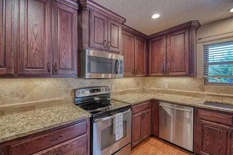 2005 Paddock Cir, Norman, OK 73072 photo 19