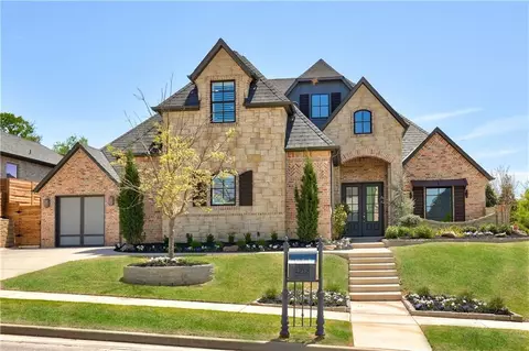 4212 Las Colinas Ln, Norman, OK 73072