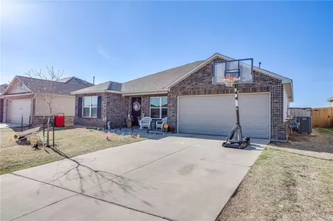 1737 Settlers Crossing Blvd, El Reno, OK 73036