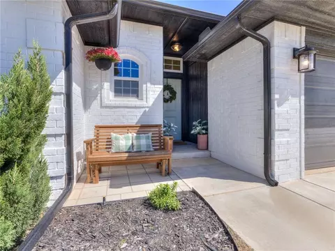 6605 NW 157th St, Edmond, OK 73013