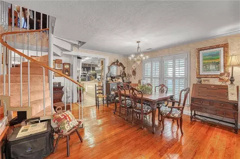 820 E Walnut St, Altus, OK 73521 photo 10