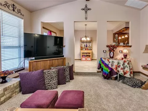 814 Willow Run, Yukon, OK 73099 photo 9