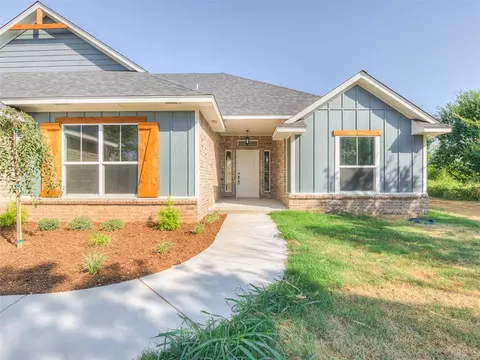 1684 Timber Trails Dr, Tuttle, OK 73089 photo 3