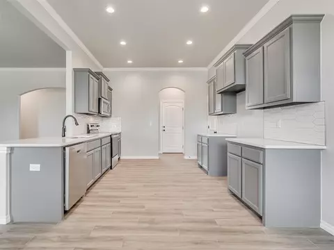 1688 Timber Trails Dr, Tuttle, OK 73089 photo 13