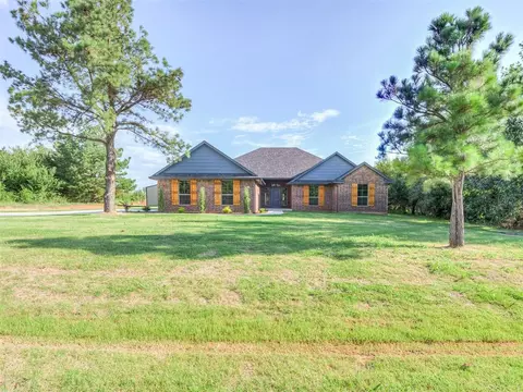 1688 Timber Trails Dr, Tuttle, OK 73089 photo 2