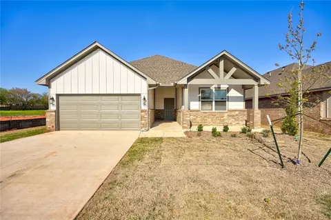 16209 Brenton Hills Ave, Edmond, OK 73013