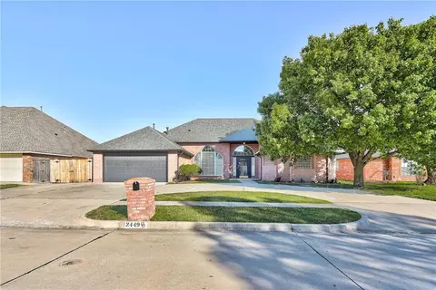 2449 Fairway Ct, Norman, OK 73069
