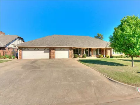 11108 Lakeridge Run, Oklahoma City, OK 73170