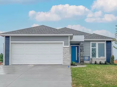 512 NW 177th St, Edmond, OK 73012