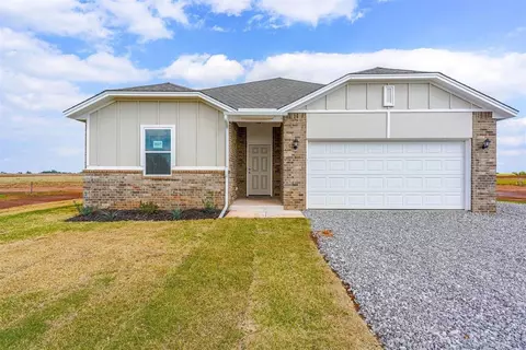 1027 County Street 2910, Tuttle, OK 73089