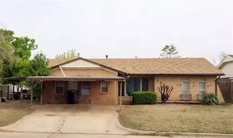 1065 NW 5th St, Moore, OK 73160