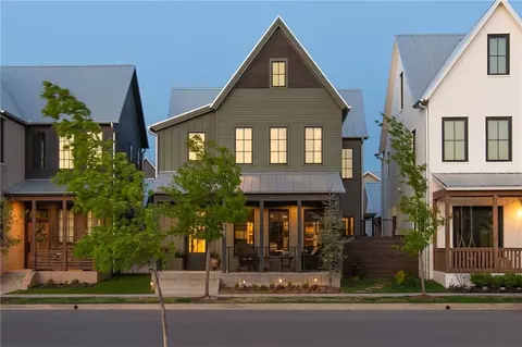 1816 Pioneer St, Oklahoma City, OK 73108