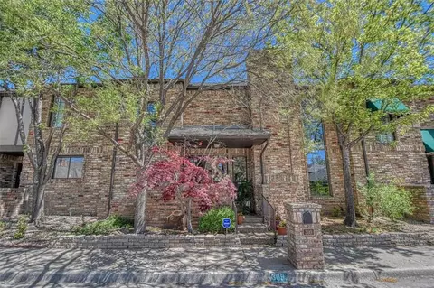 309 Windbrook Dr, Norman, OK 73072