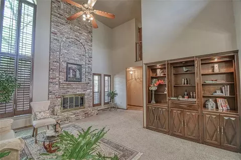 309 Windbrook Dr, Norman, OK 73072 photo 9