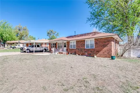 125 E Beard Dr, Midwest City, OK 73110