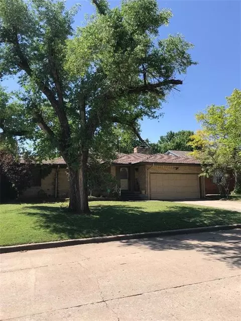 2720 Cashion Pl, Oklahoma City, OK 73112