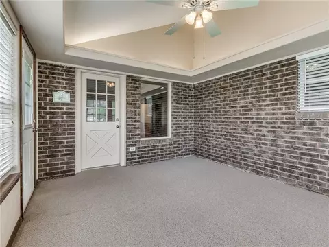 835 E 9th St, Edmond, OK 73034 photo 40