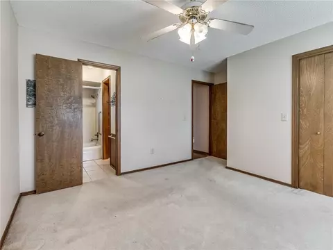 835 E 9th St, Edmond, OK 73034 photo 34
