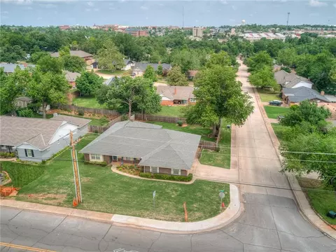 835 E 9th St, Edmond, OK 73034 photo 49