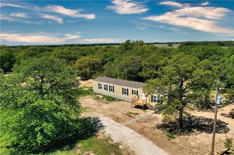 10619 Gold Rd, Burneyville, OK 73430