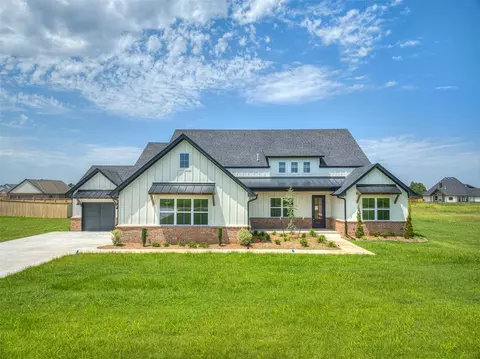 3280 Mission Hill Dr, Goldsby, OK 73093