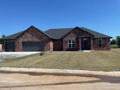 5520 Yancy Dr, Edmond, OK 73025